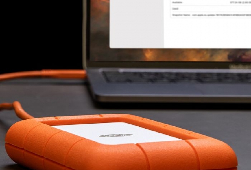 چرا هارد اکسترنال صدا میدهد؟-1